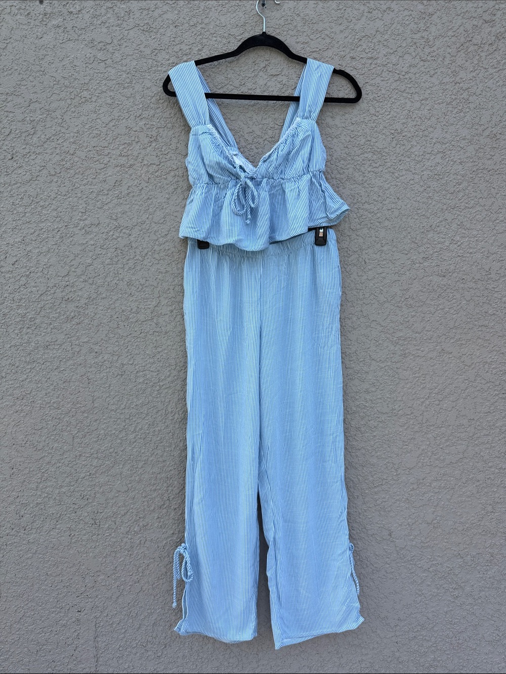Sienna Sky Sky Blue set off pants and top